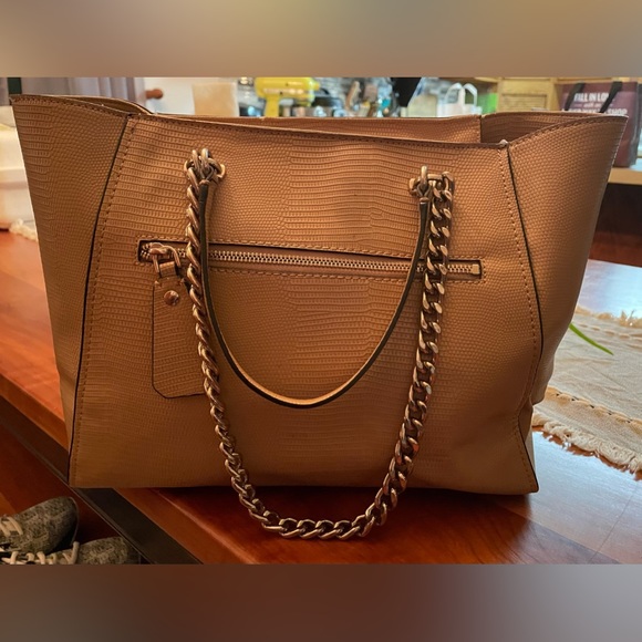 Authentic Guess Handbag - Picture 3 of 9